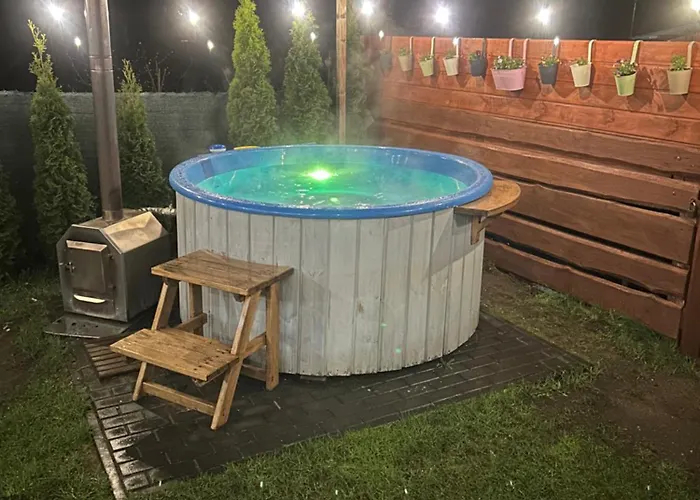 Mazury Dom Oskar Nad Jeziorem Sasek Wielki Z Jakuzzi * Szczytno (Warmian-Masurian)